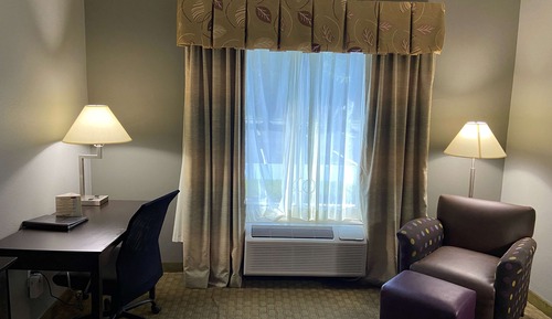 Chambre Standard, 1 très grand lit, accessible aux personnes à mobilité réduite, non-fumeurs