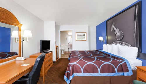 Chambre, 1 très grand lit, non-fumeurs (Mobility/Hearing, Tub with Grab Bars)
