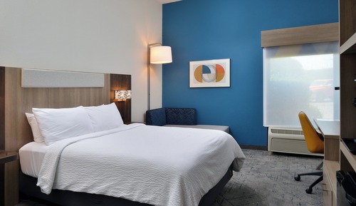 Chambre Standard, 1 grand lit, accessible aux personnes à mobilité réduite