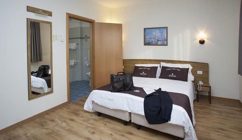 Chambre Standard, 2 lits une place