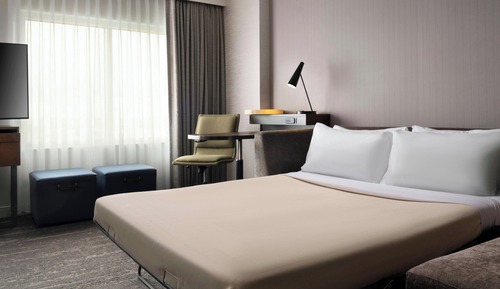 Suite Studio, 1 très grand lit et 1 canapé-lit