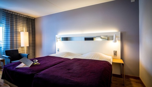 Chambre avec lits jumeaux