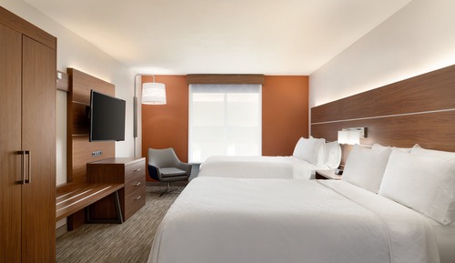 Chambre Standard, 2 grands lits, accessible aux personnes à mobilité réduite (Accessible Tub)