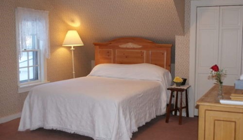 Room (Two Beds Q&F)