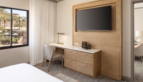 Chambre, 2 grands lits, vue établissement (Mobility/Hearing Accessible, Tub)