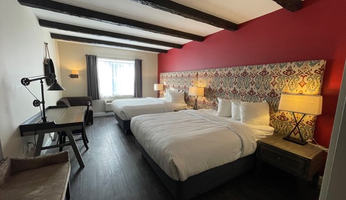 Chambre, 2 grands lits, non-fumeurs (Pet Friendly)