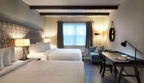 Chambre, 2 grands lits, non-fumeurs (Upgrade)
