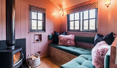 Suite Familiale (Woodland, Luxury Shepherd Hut)