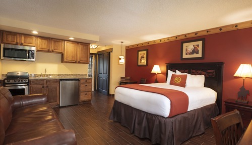 Suite (Lodge)