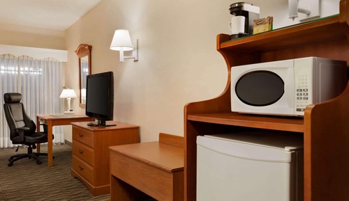 Chambre Affaires, 1 très grand lit, non-fumeurs (Stair Access Only)