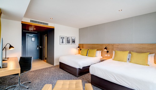 Chambre Familiale