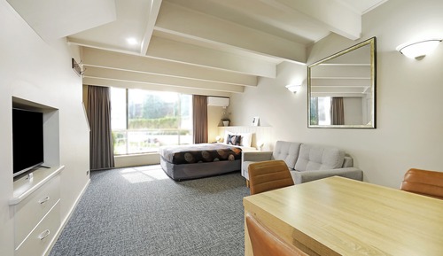 Suite, 3 chambres, baignoire à jets