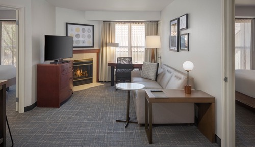Suite, 1 chambre (Mobility/Hearing Accessible, Tub)