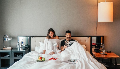 Chambre, 1 très grand lit