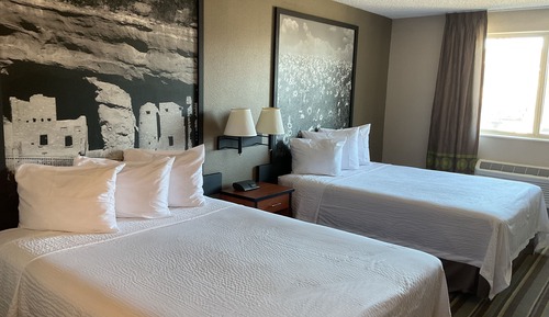 Chambre Standard, 2 grands lits