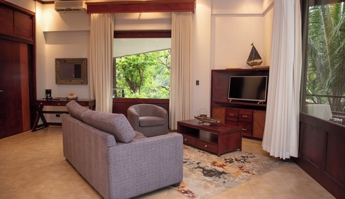Suite Nyuri
