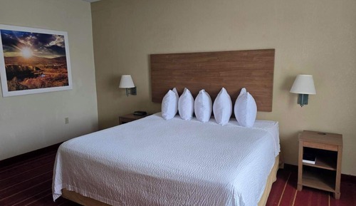 Chambre Standard, 1 très grand lit