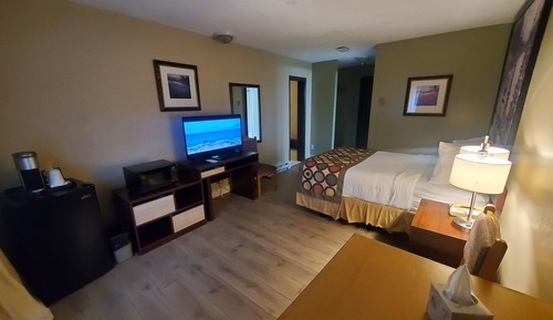 Suite, 1 grand lit, non-fumeurs, bain à remous