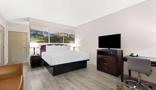 Chambre, 1 très grand lit, non-fumeurs