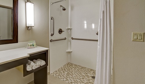 Chambre Standard, 2 grands lits (Mobility, Accessible Tub)