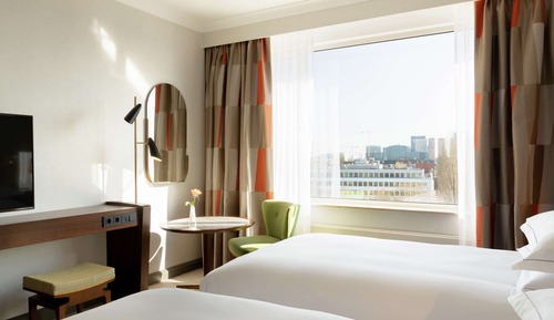 Chambre Deluxe avec lits jumeaux, vue canal