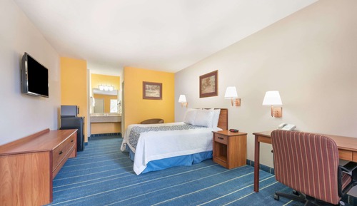 Chambre, 1 grand lit, fumeurs