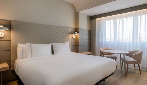 Chambre Standard, 1 très grand lit