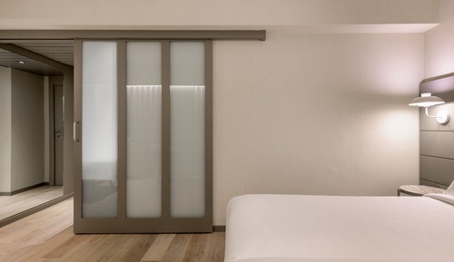 Chambre Standard, 1 très grand lit