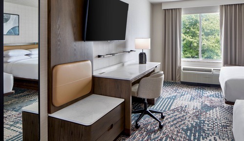 Chambre Standard, 2 grands lits (Mobility/Hearing Accessible, Tub)