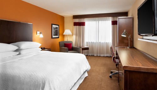 Chambre, 1 très grand lit, non-fumeurs