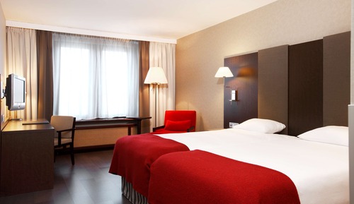Chambre Supérieure (Extra Bed 2 adults + 1 child)