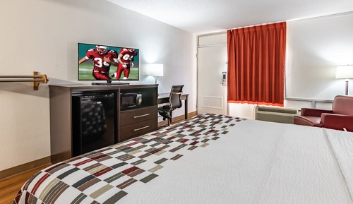 Chambre Supérieure, 1 très grand lit, accessible aux personnes à mobilité réduite (Roll-In Shower)