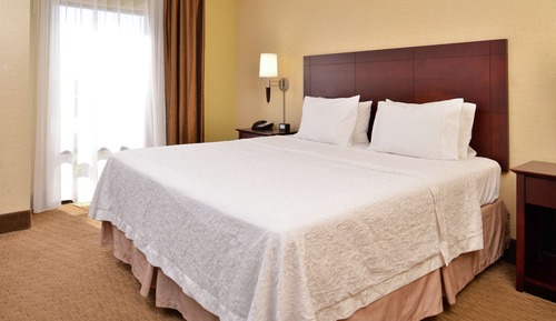 Chambre Deluxe, 1 très grand lit et 1 canapé-lit, non-fumeurs