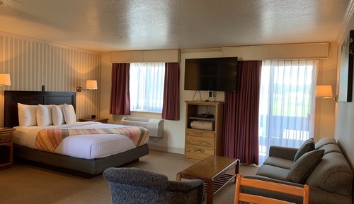 Chambre, 1 grand lit et 1 canapé-lit
