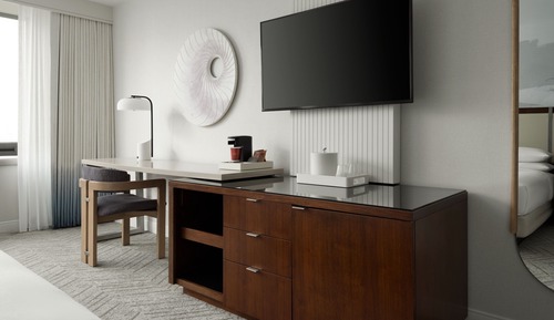 Chambre, 2 grands lits, vue port (Hearing Accessible)