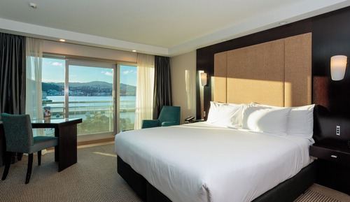 Chambre Supérieure, 1 très grand lit, vue port