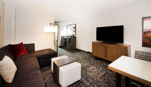 Chambre Premium, 1 très grand lit (Mobility & Hearing, Roll-in Shower)
