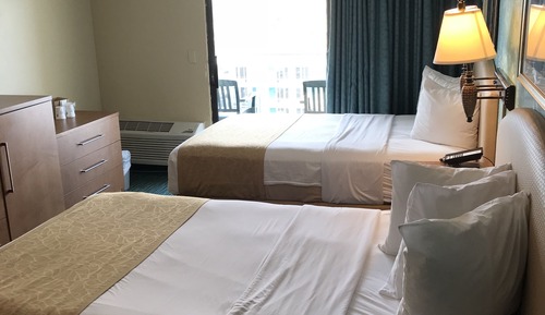 Efficiency, Chambre, 2 grands lits, balcon, en front de mer