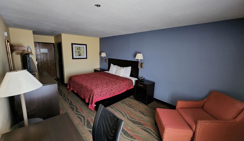 Chambre Standard, 1 très grand lit, accessible aux personnes à mobilité réduite, non-fumeurs