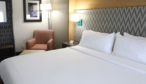 Chambre Standard, 1 très grand lit