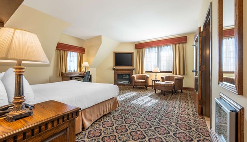 Chambre Standard, 1 très grand lit, accessible aux personnes à mobilité réduite, baignoire