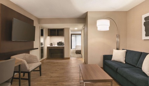 Suite, 2 lits doubles, accessible aux personnes à mobilité réduite, baignoire