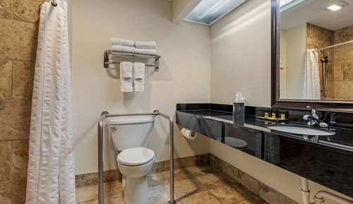 Chambre Standard, 2 grands lits, accessible aux personnes à mobilité réduite