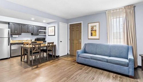 Suite, 2 grands lits, non-fumeurs (with Sofabed, Full Kitchen)