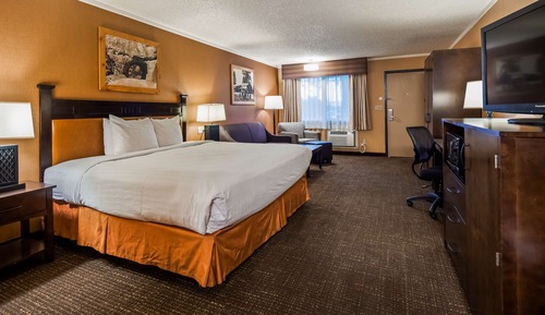 Chambre Standard, 1 très grand lit, accessible aux personnes à mobilité réduite, baignoire