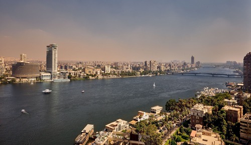 Chambre Club, 1 très grand lit, balcon, vue fleuve (Nile Suite, Club lounge access)