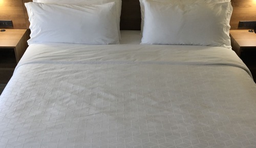 Chambre Standard, 1 très grand lit