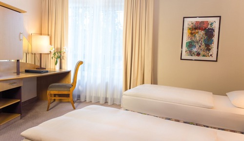 Chambre Standard avec lits jumeaux (Streetview)