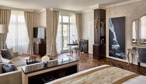 Suite Junior, en angle