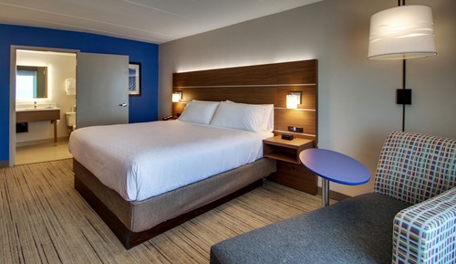Chambre Standard, 1 très grand lit, vue baie